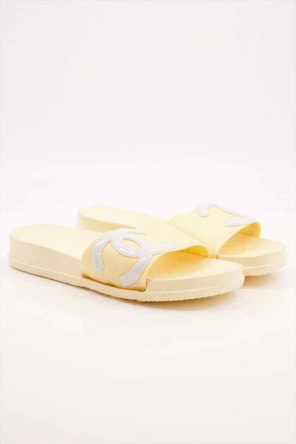 Beige Logo Luxe Slides Shoes for Girls  -  heels.pk - slides women, SMT-WS-SHN-RNL-R-0195-BEIGE, Women, WS:1692_6335 - https://heels.pk/collections/new-arrivals/products/buy-beige-logo-luxe-slides-shoes-for-girls-in-pakistan