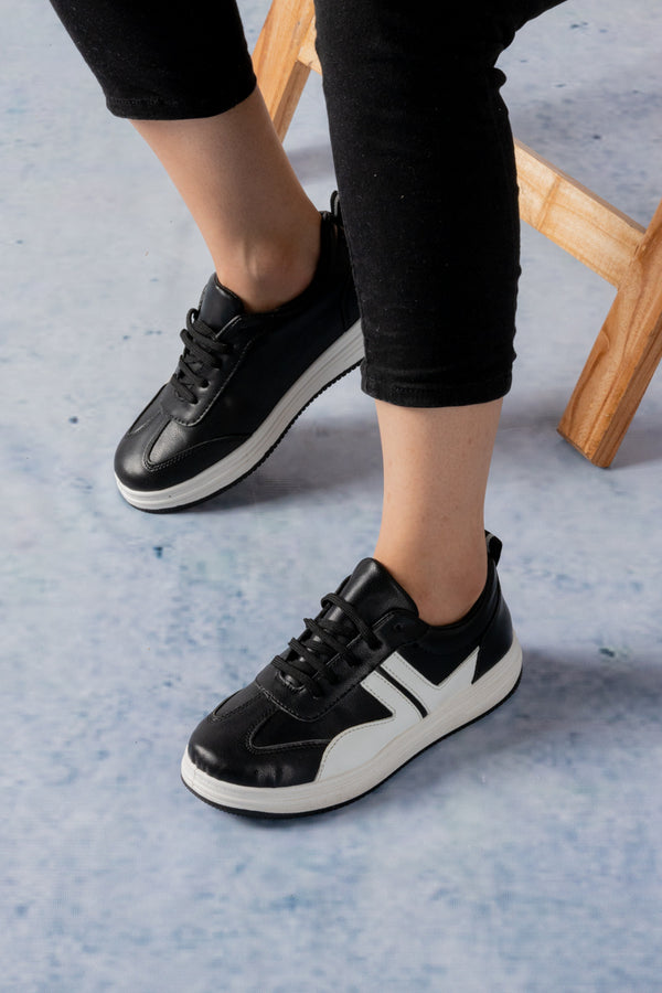 Women Premium Black Sneakers