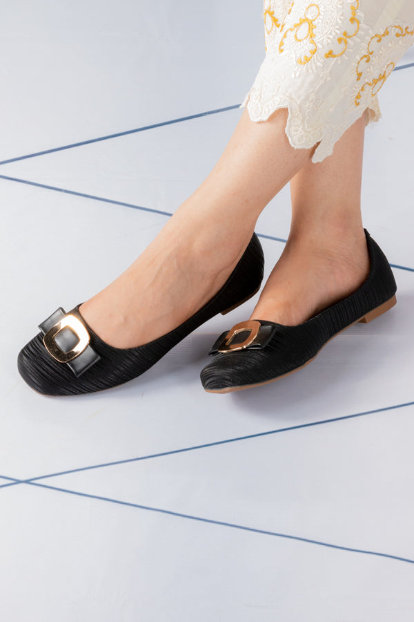 Women BLACK peep toe pumps