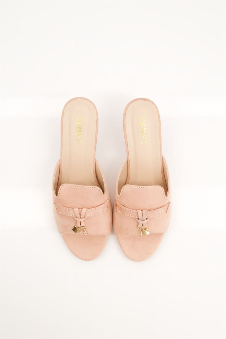 Blush Elegance Women Pink Kitten Heels Chappal