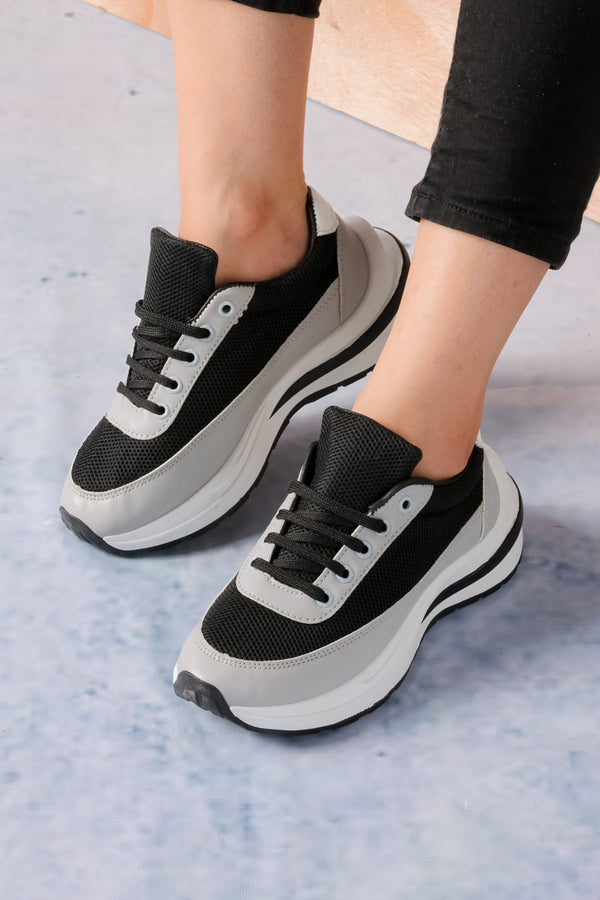 Women Premium Black Sneakers