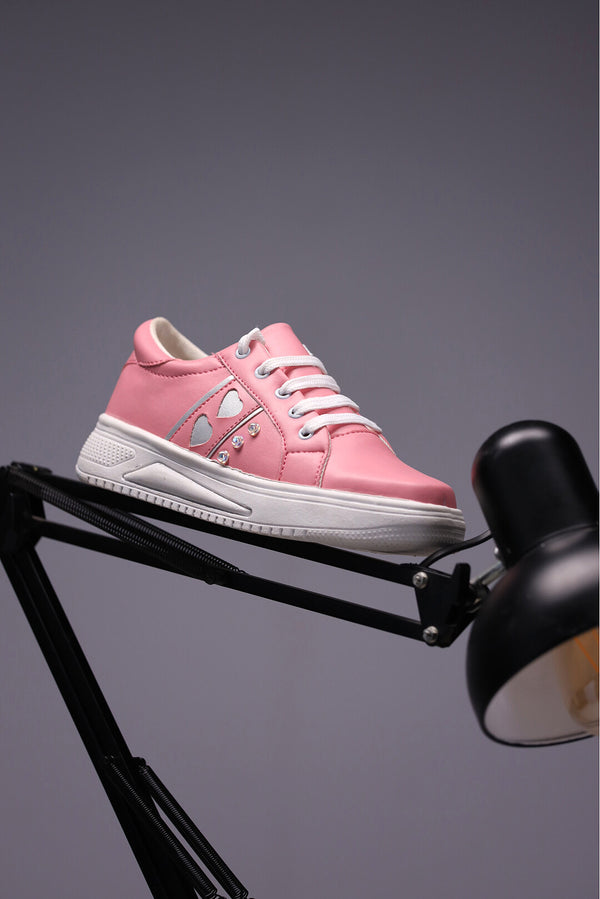 WOMEN PREMIUM SNEAKERS